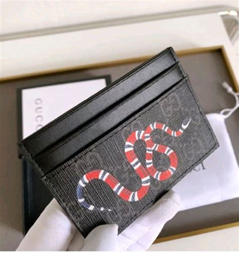 portacarte gucci serpente|porta carte Gucci.